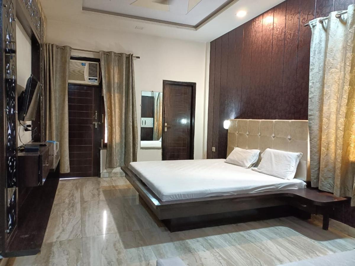 Hotel Prakash Regency Hapur Exterior foto