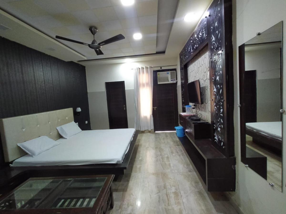 Hotel Prakash Regency Hapur Exterior foto
