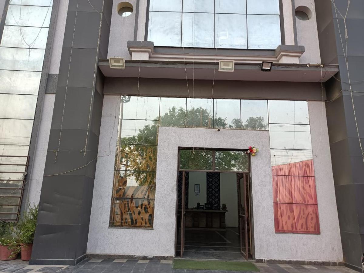 Hotel Prakash Regency Hapur Exterior foto